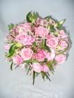 Розовый фламинго. Роза, Лизиантус, Тюльпан. Нежный изящный букет с экзотическими цветами